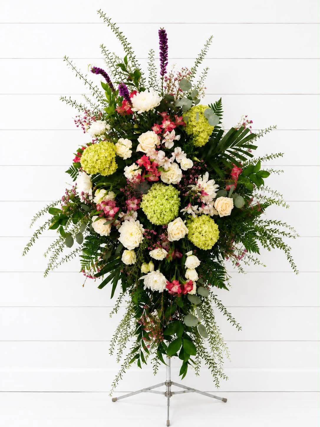 Memorial arrangement