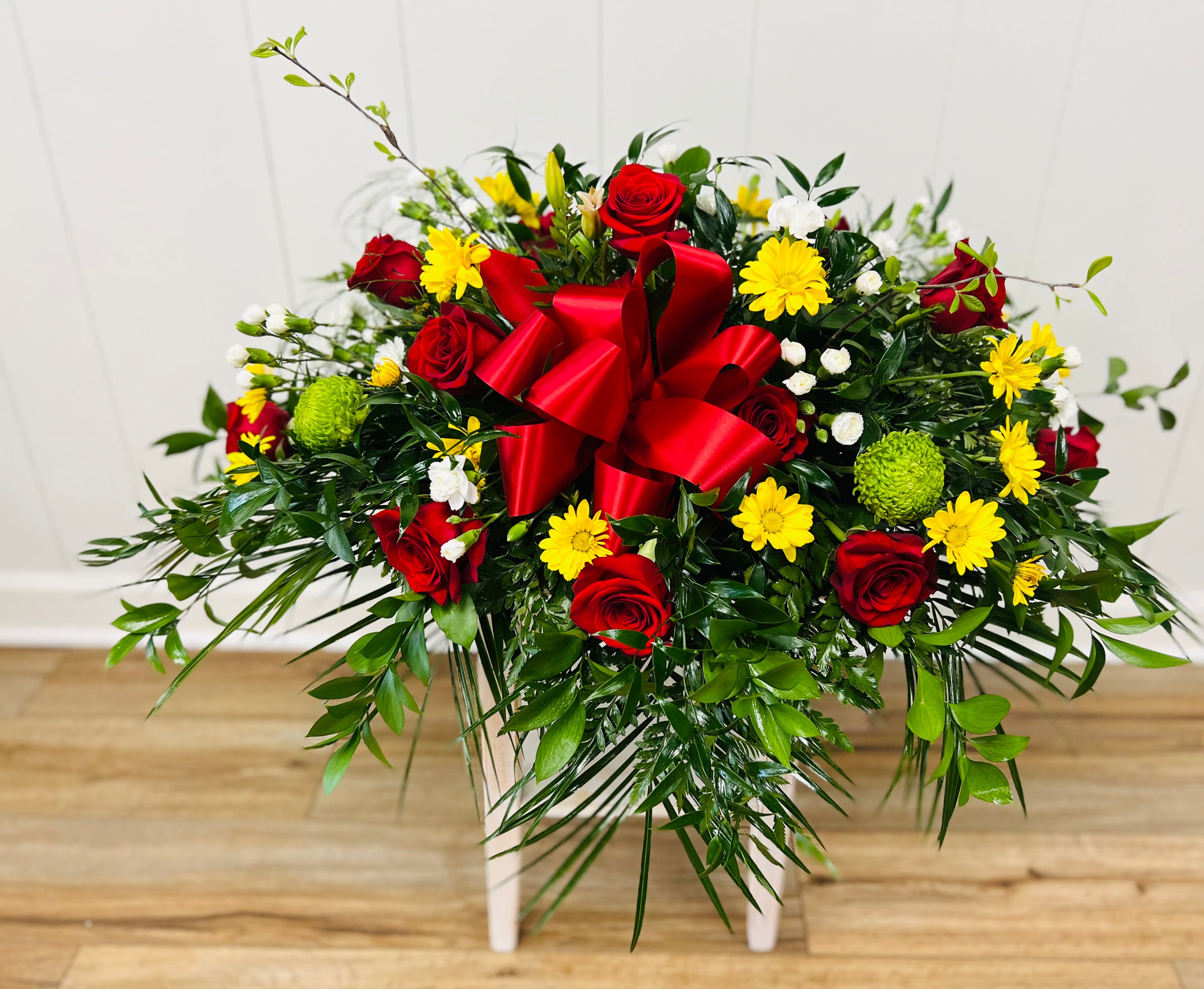 SYMPATHY & MEMORIAL &ndash; PETAL MARKET ON MAIN