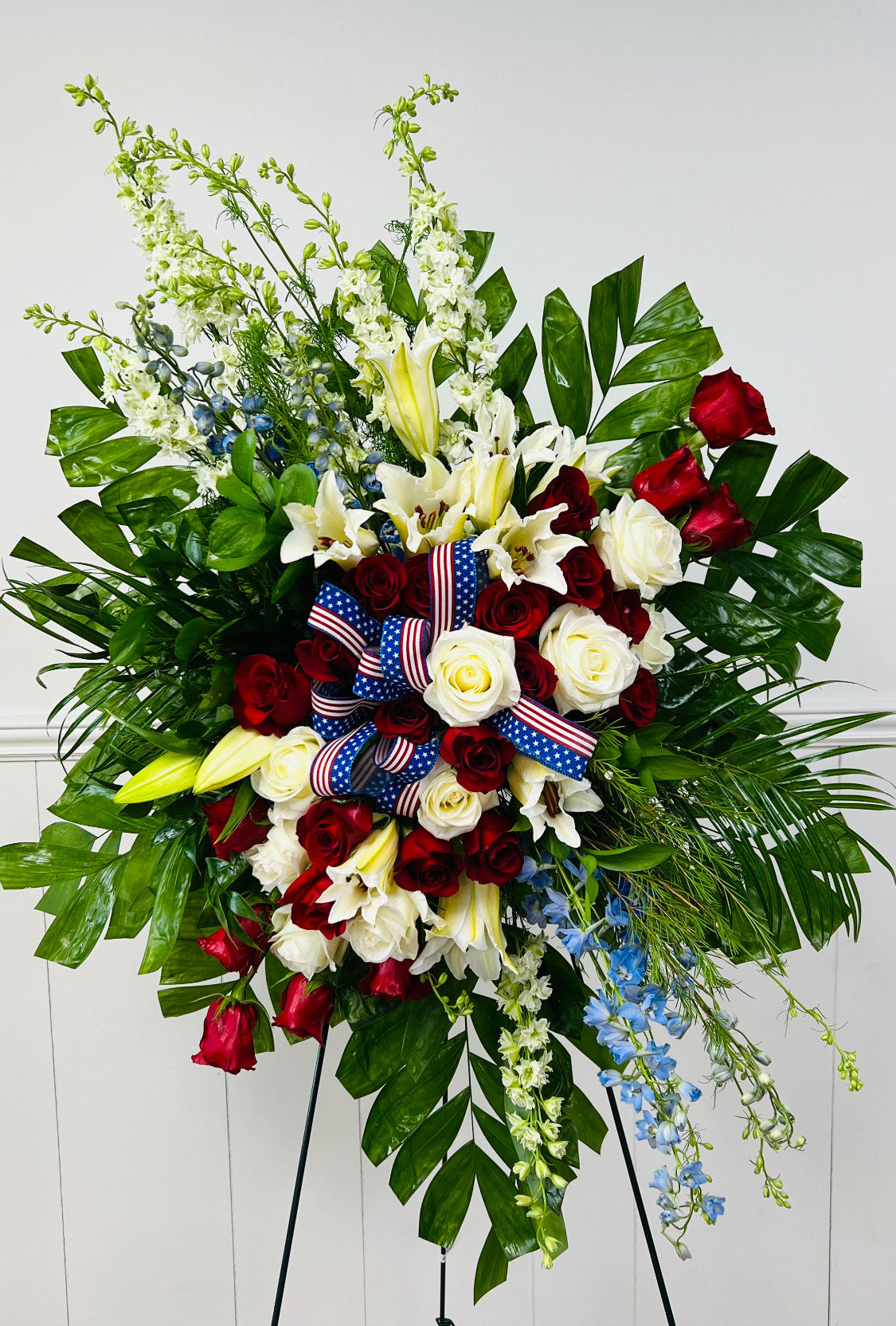 Memorial arrangement
