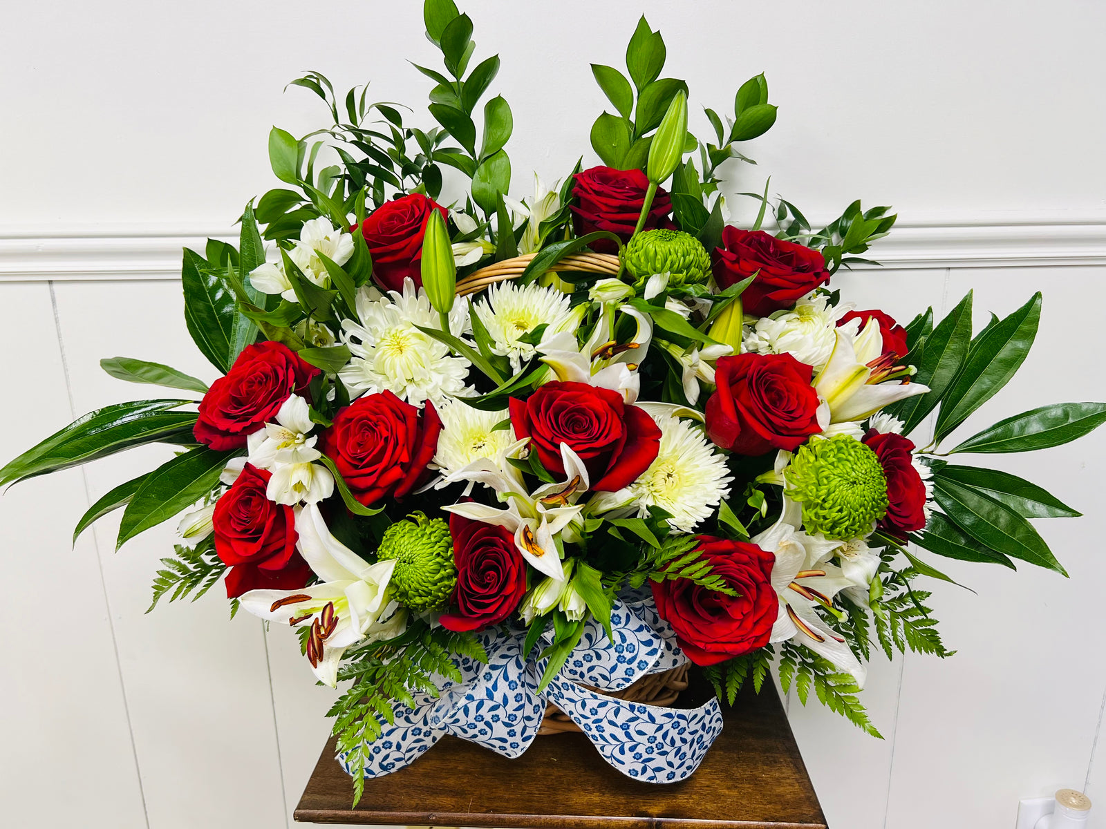 Memorial arrangement